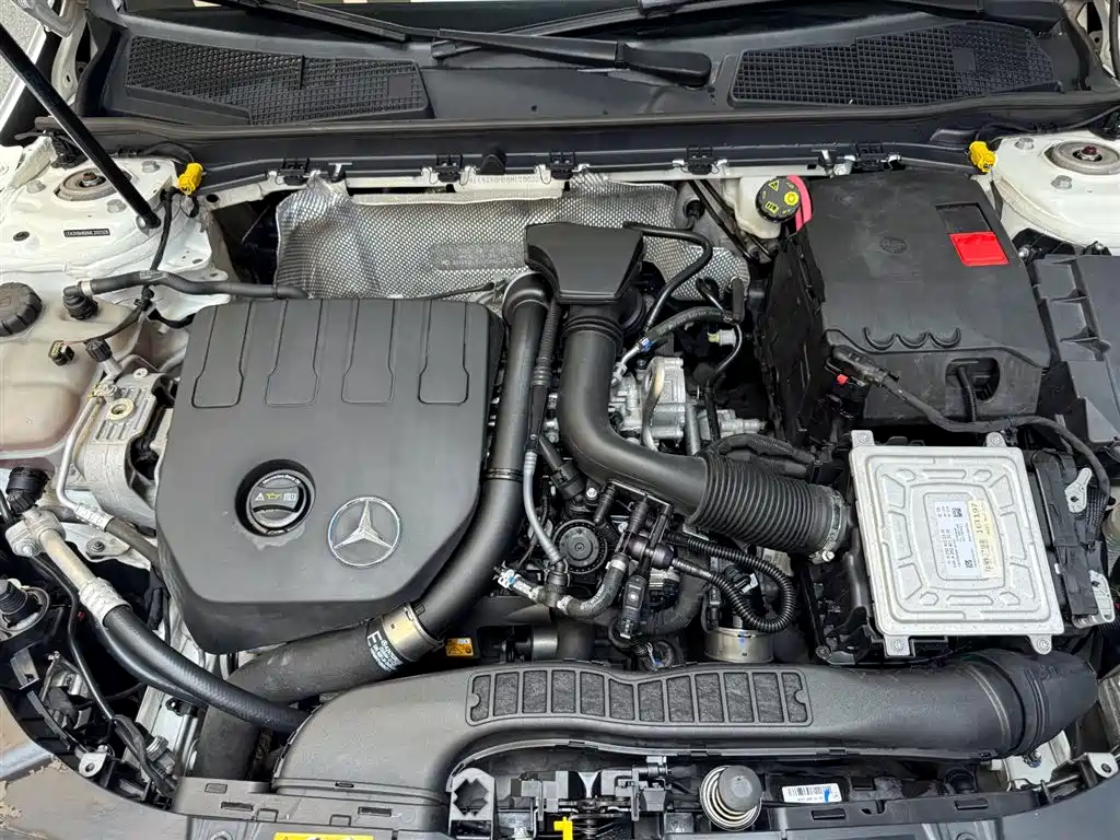 Mercedes-Benz A-Class 2021 A 200 L Sport Sedan Fashion Edition фото 7