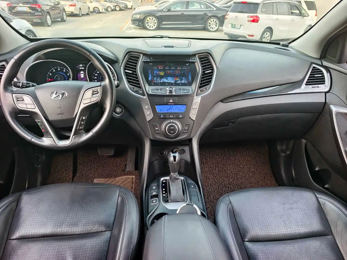 Hyundai Santa Fe 2013 2.4L Automatic AWD Premium фото 11