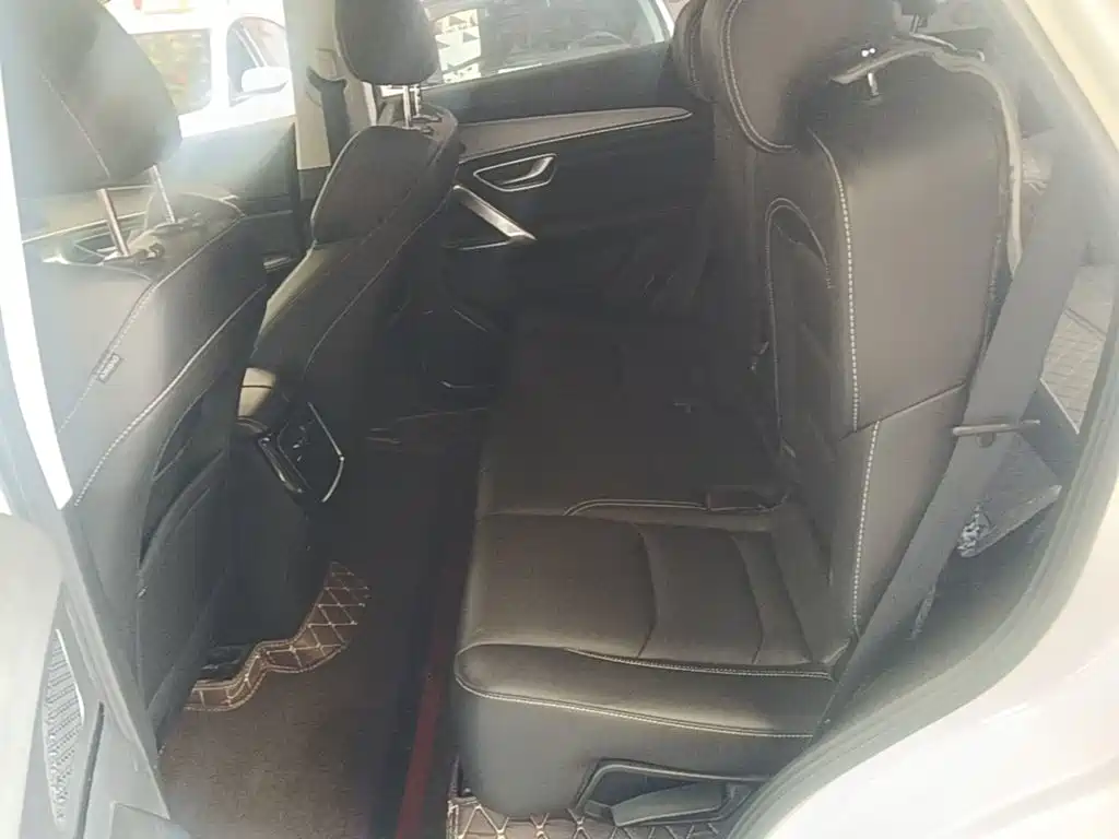 Jetour X70 PLUS 2020 2021 1.5T DCT Mountain 5-Seater