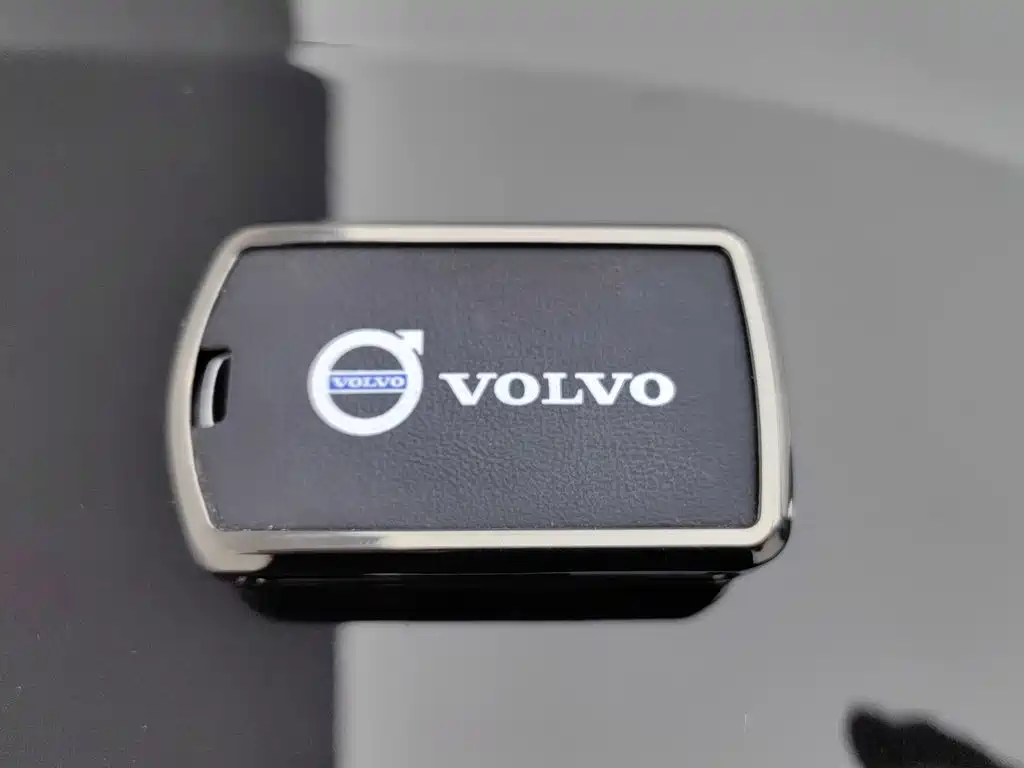 Volvo S90 Plug-in Hybrid 2021 2021 T8 E-Drive Hybrid Zhiyi Luxury Edition