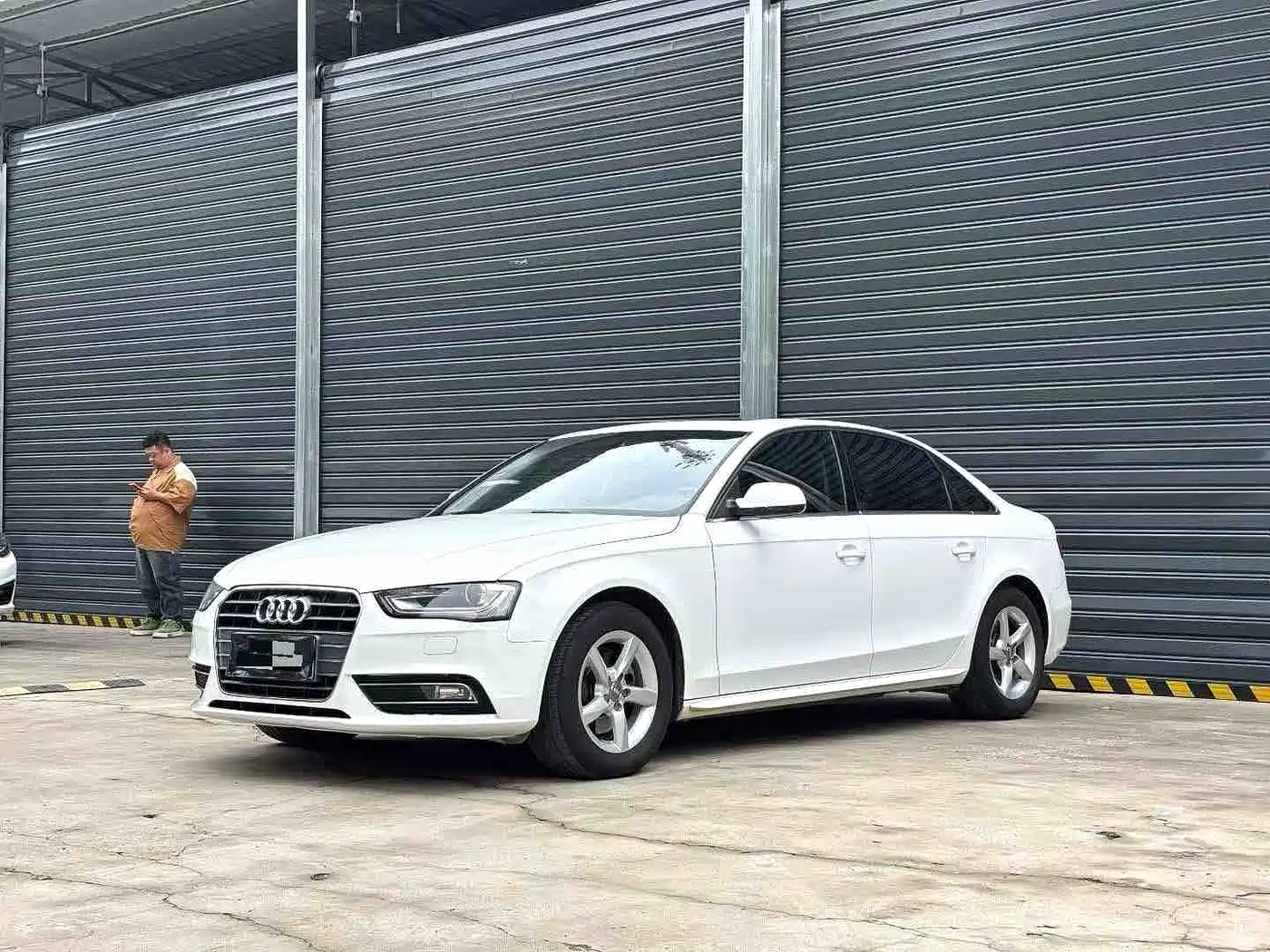 Audi A4L 2016 30 TFSI Collector's Edition Automatic Comfort