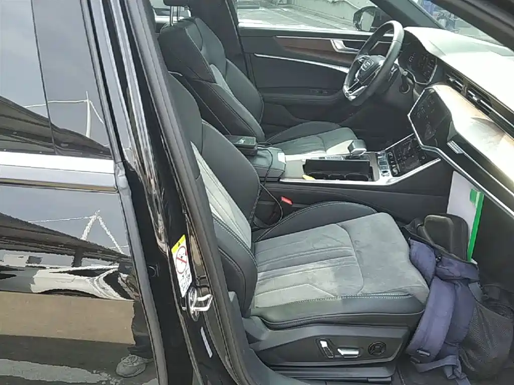 Audi A6L 2023 45 TFSI quattro Premium Dynamic фото 25