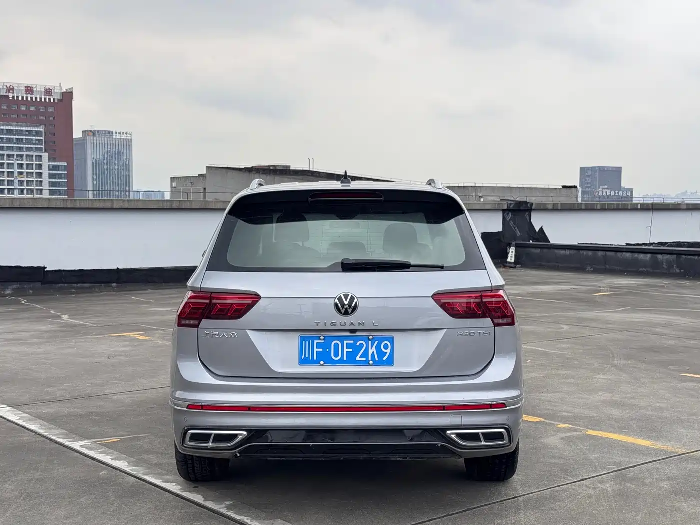 Volkswagen Tiguan L 2023 Facelift 330TSI Auto FWD R-Line Premium фото 5