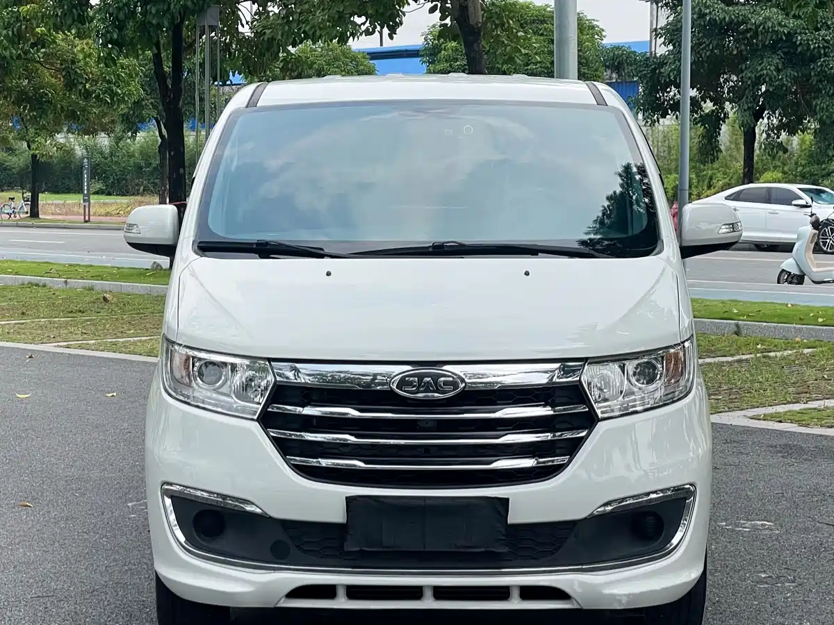 JAC Refine M3 2024 2023 PLUS 1.5T Classic 5/7-seater