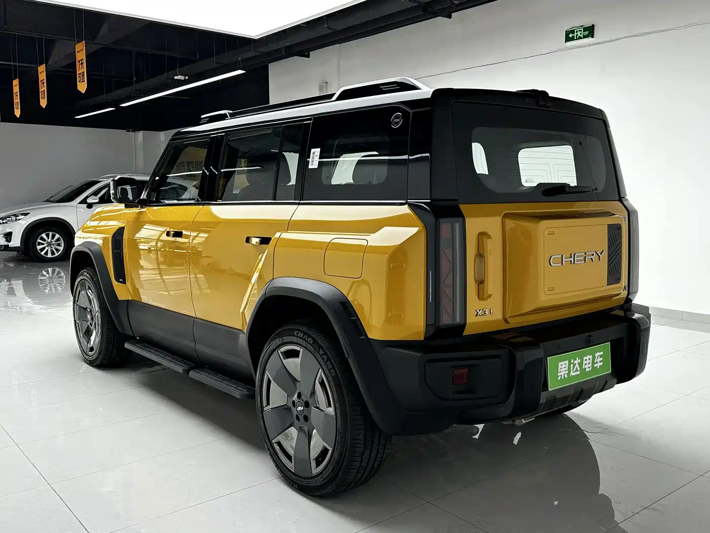 Chery Fengyun Storm X3L 2025 2025 Model 4WD Premium Edition