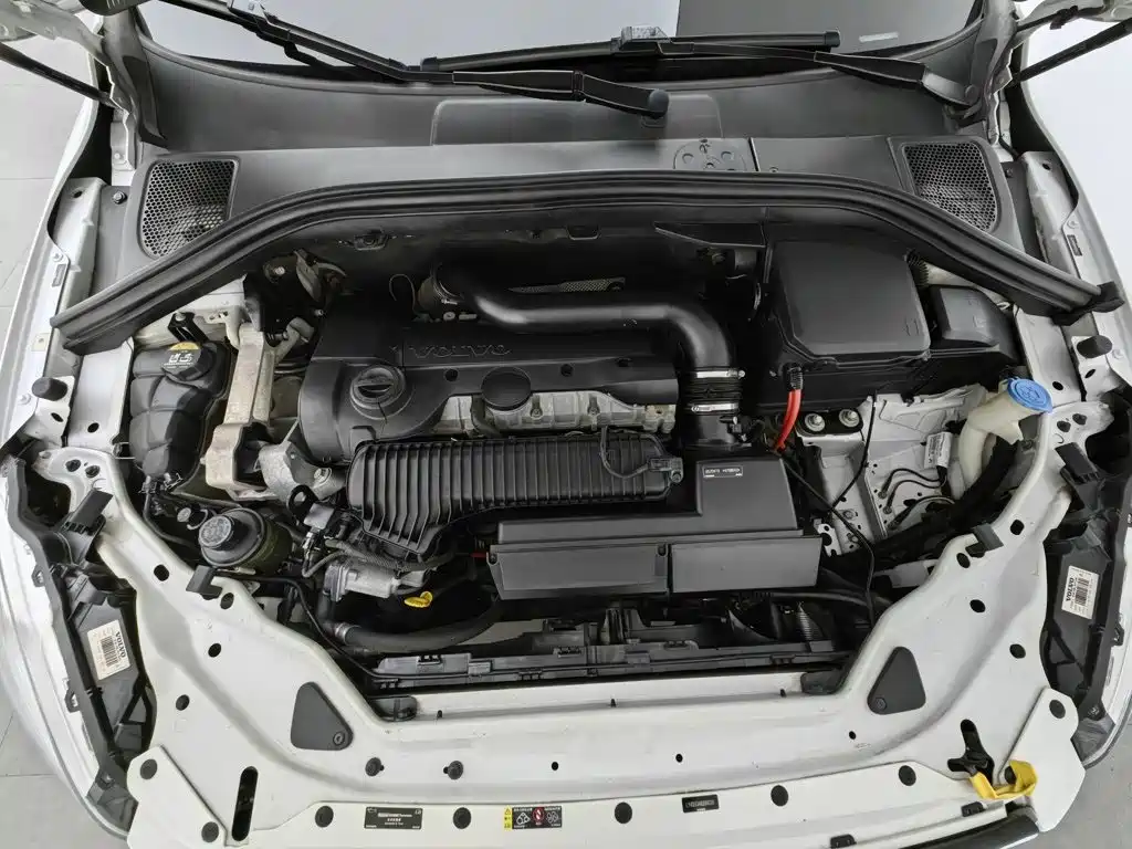 Photo 6 - Volvo XC60