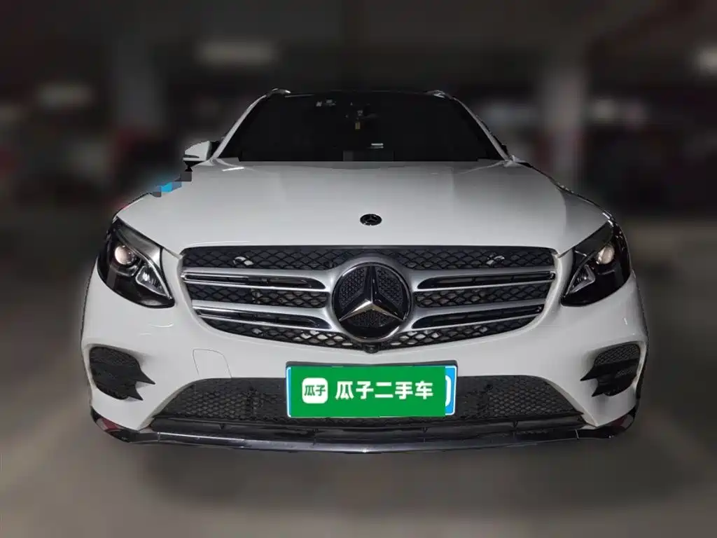 Mercedes-Benz GLC 2017 GLC 260 4MATIC Luxury фото 3