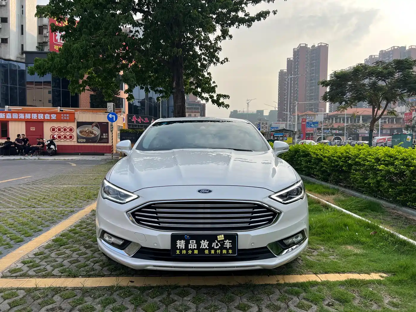 FORD MONDEO