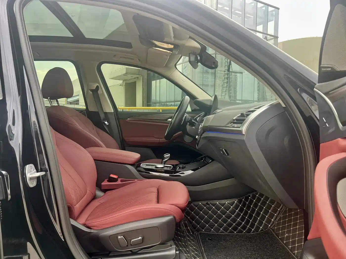 BMW X3 2023 Facelift xDrive30i Leading M Night Package фото 12