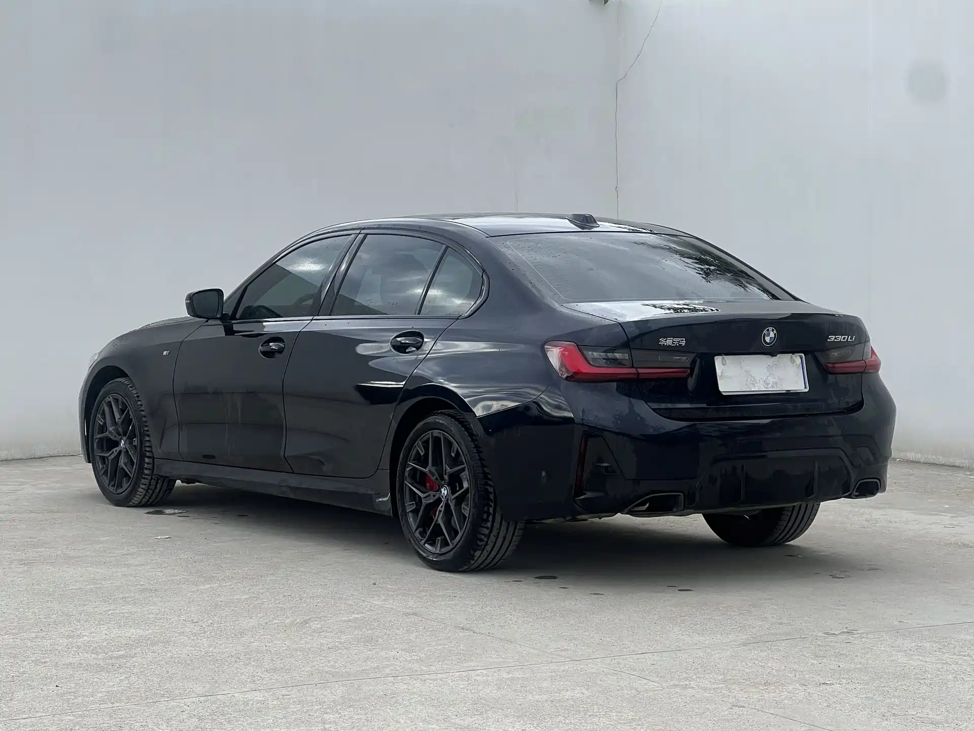 صورة 5 - BMW 3 Series