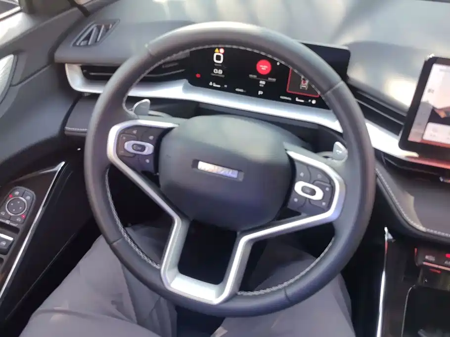 Photo 15 - Haval H6