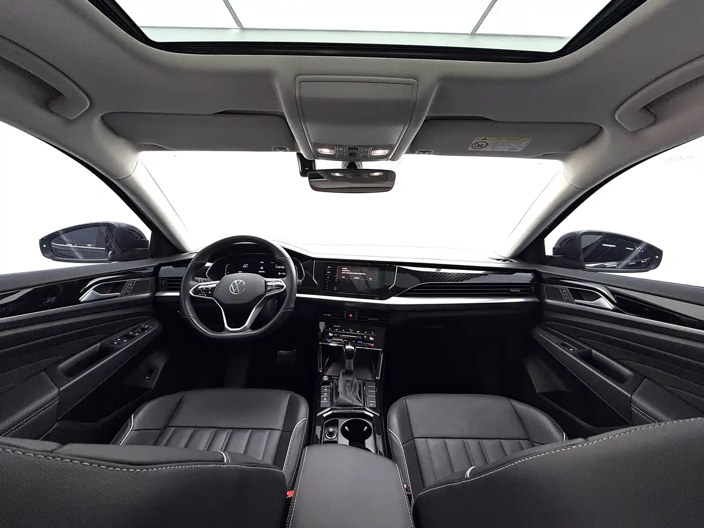 Фото 20 - Volkswagen Passat
