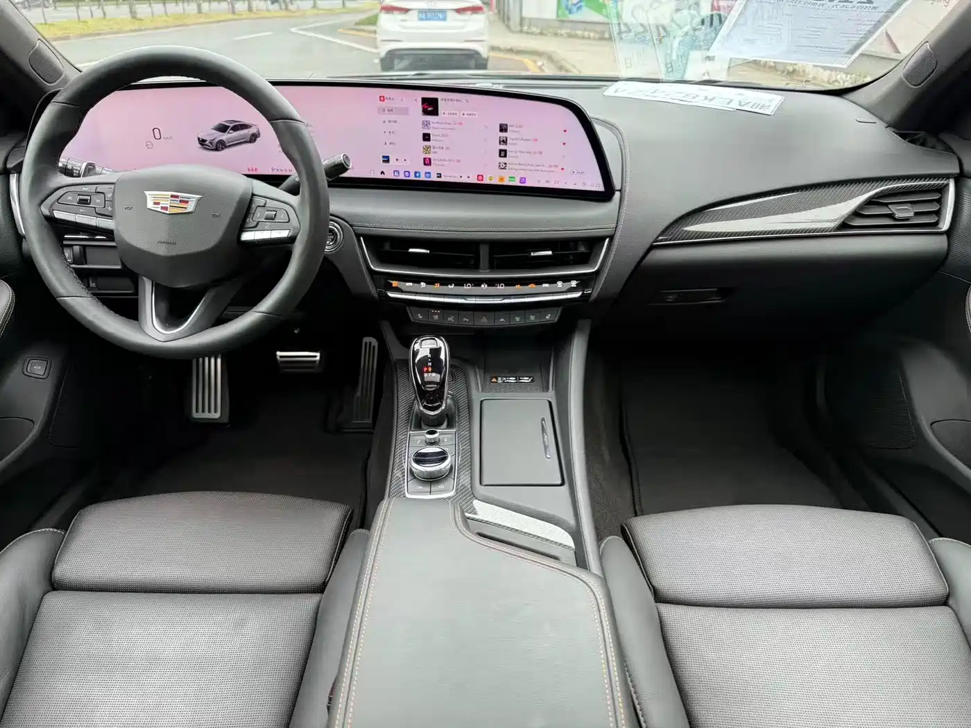 Cadillac CT5 2024 28T Platinum Edition фото 5
