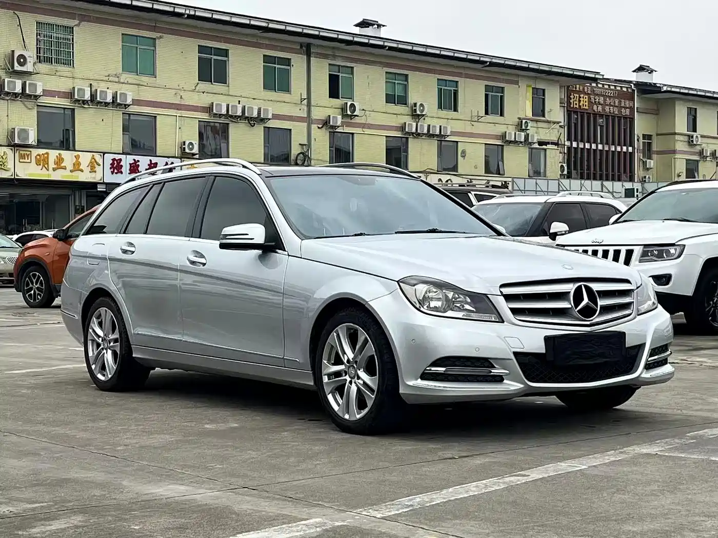 Mercedes-Benz C-Class (Import) 2011 C 200 Fashion Wagon Edition фото 3