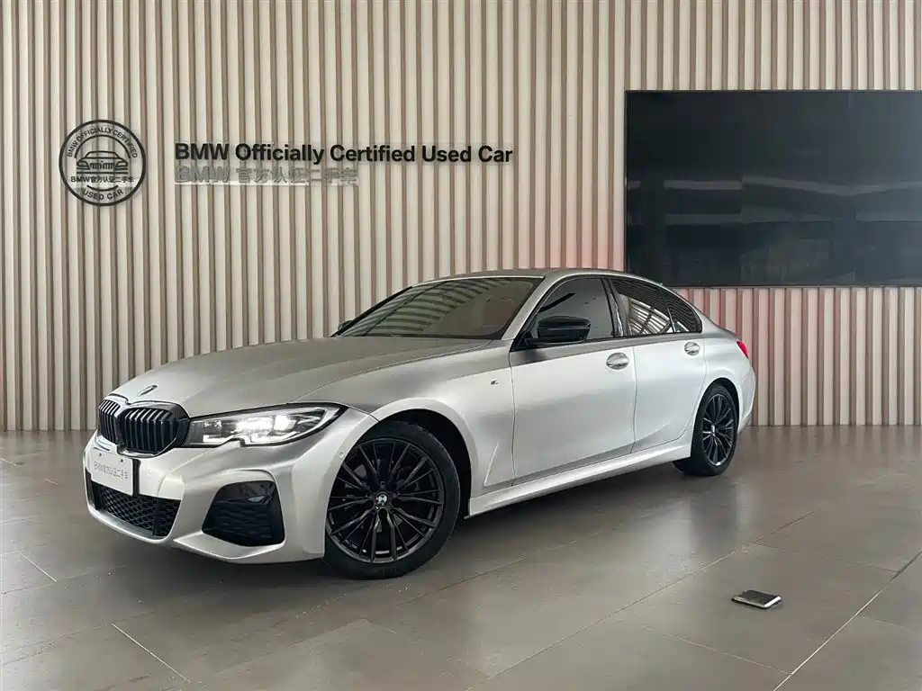 Фото 1 - BMW 3 Series