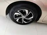 Фото 23 - Honda Accord