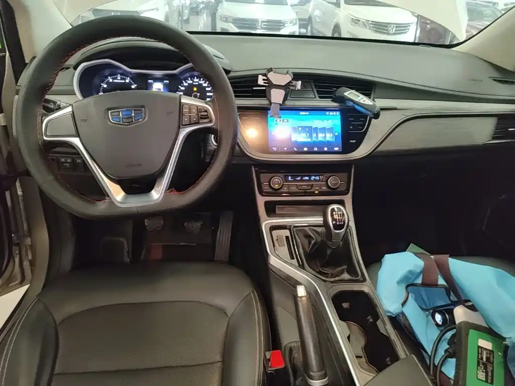 Photo 10 - Geely Emgrand GS