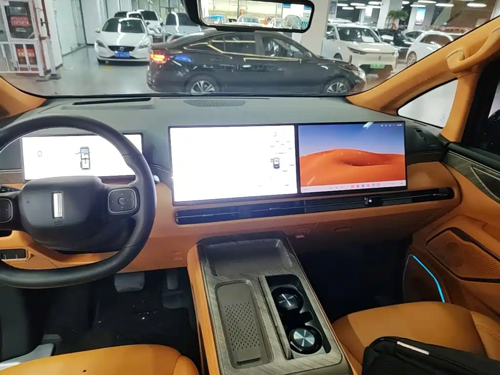 WEY Alpine 2026 2025 AWD Alpine 8