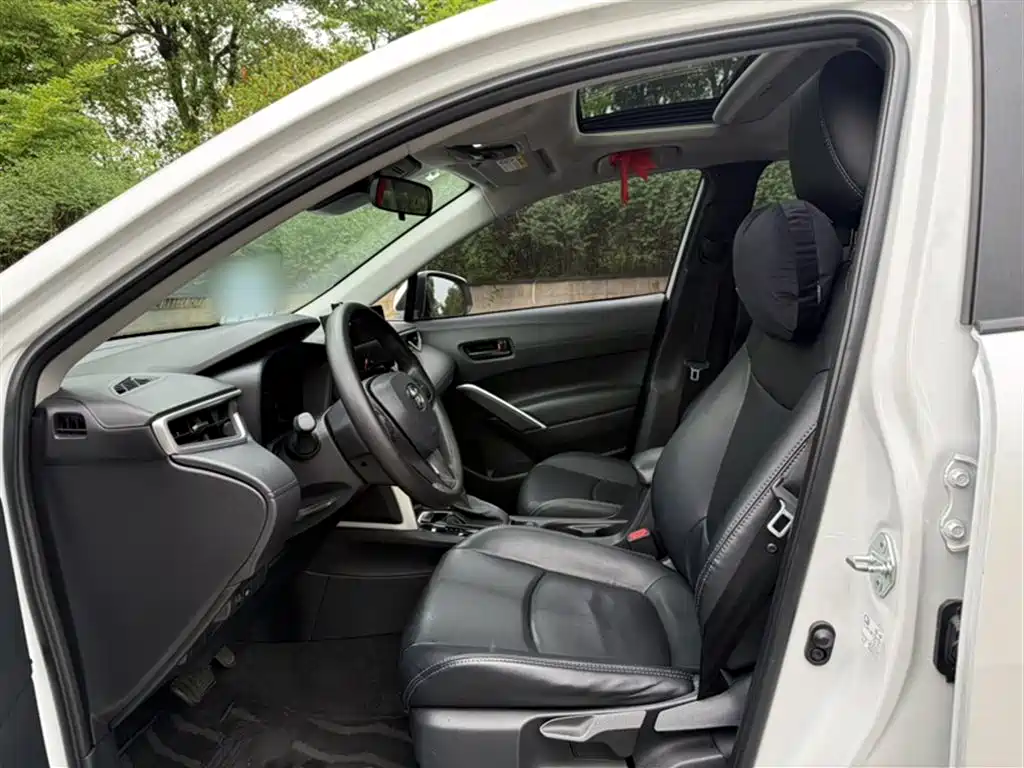 Toyota Corolla Cross 2023 2.0L Elite Edition фото 18