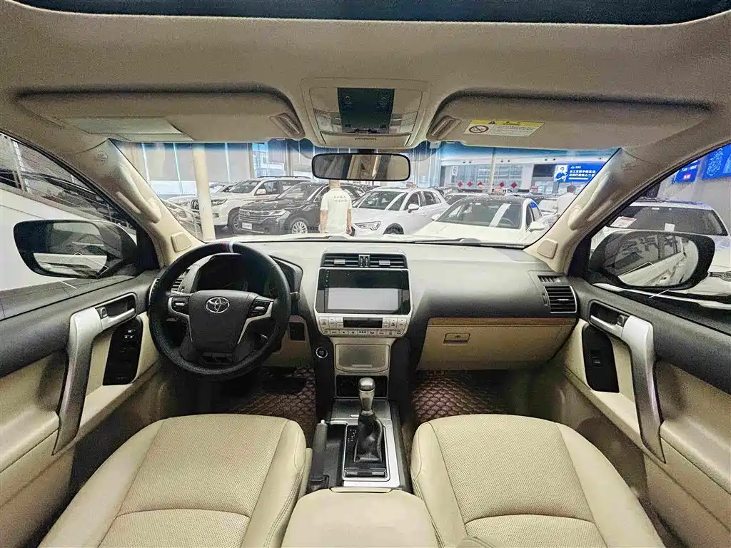 Toyota Prado 2019 2019 3.5L Automatic TX-L Zunxiang Edition with Rear-mounted Spare Tire
