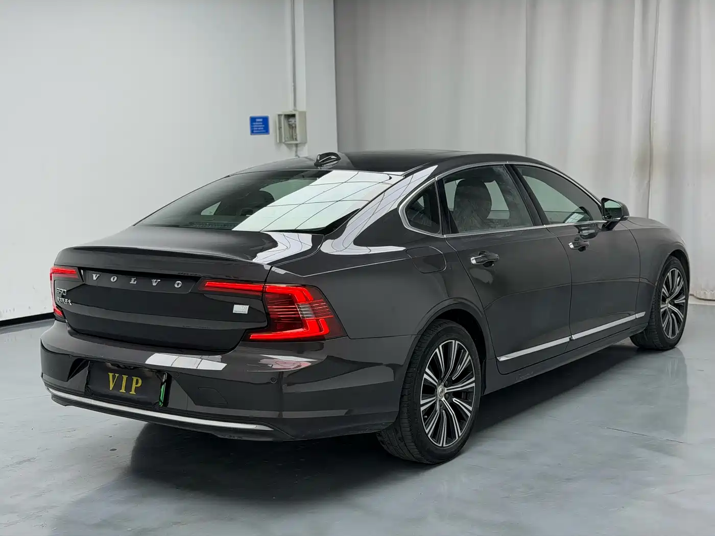 VOLVO S90 PLUG IN HYBRID
