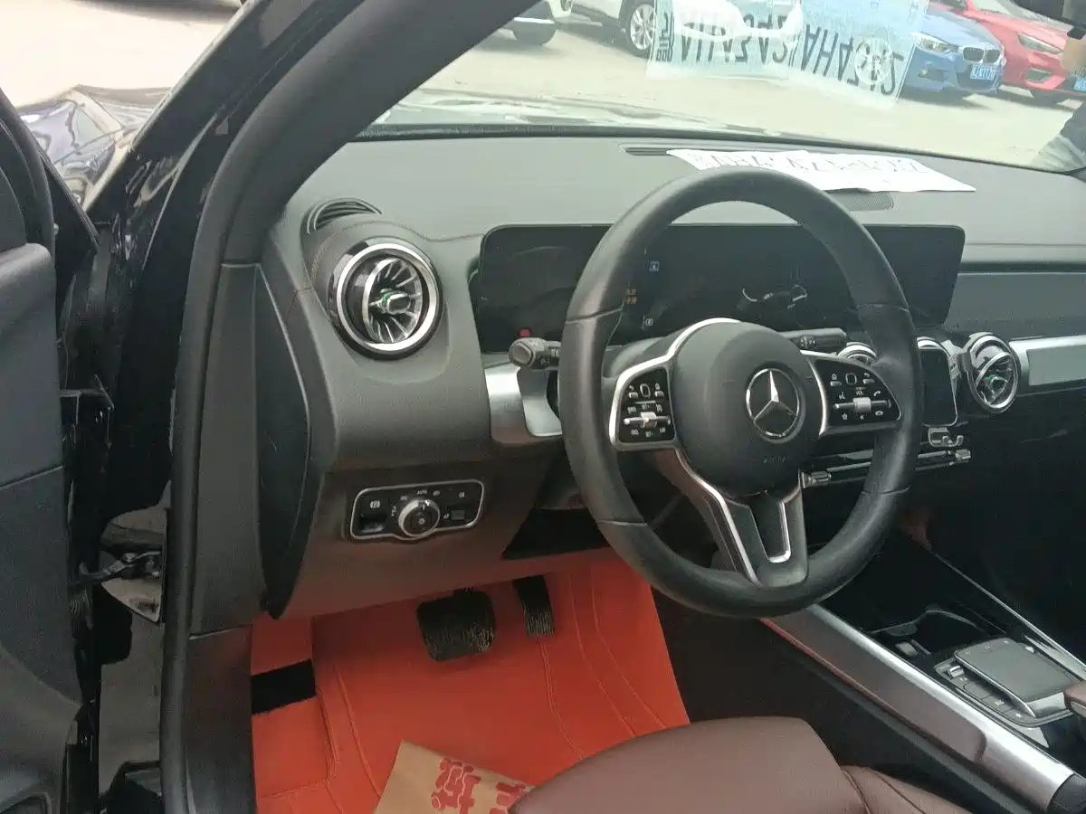 Mercedes-Benz GLB 2023 Facelift GLB 200 Dynamic фото 5