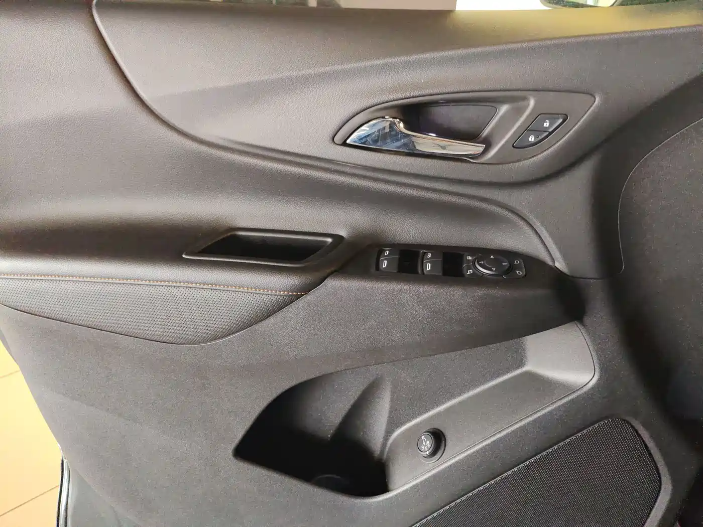 Chevrolet Equinox 2019 535T Auto Control Edition China V фото 20