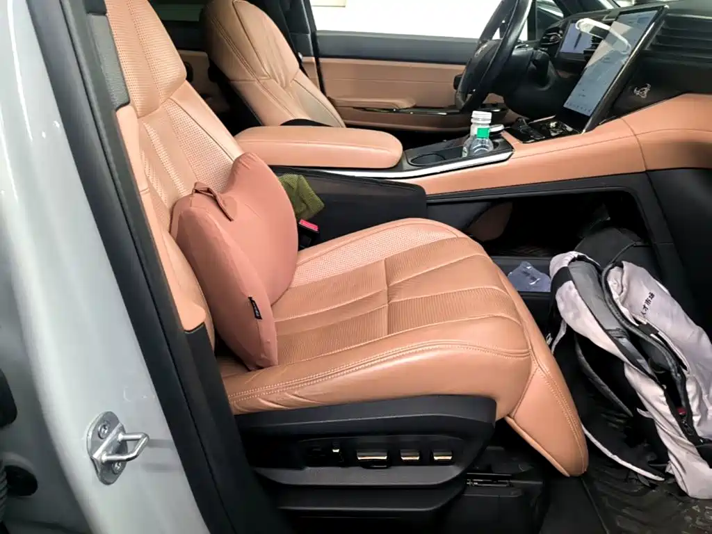 NIO ES8 2021 2020 415KM Signature Edition 6-Seater