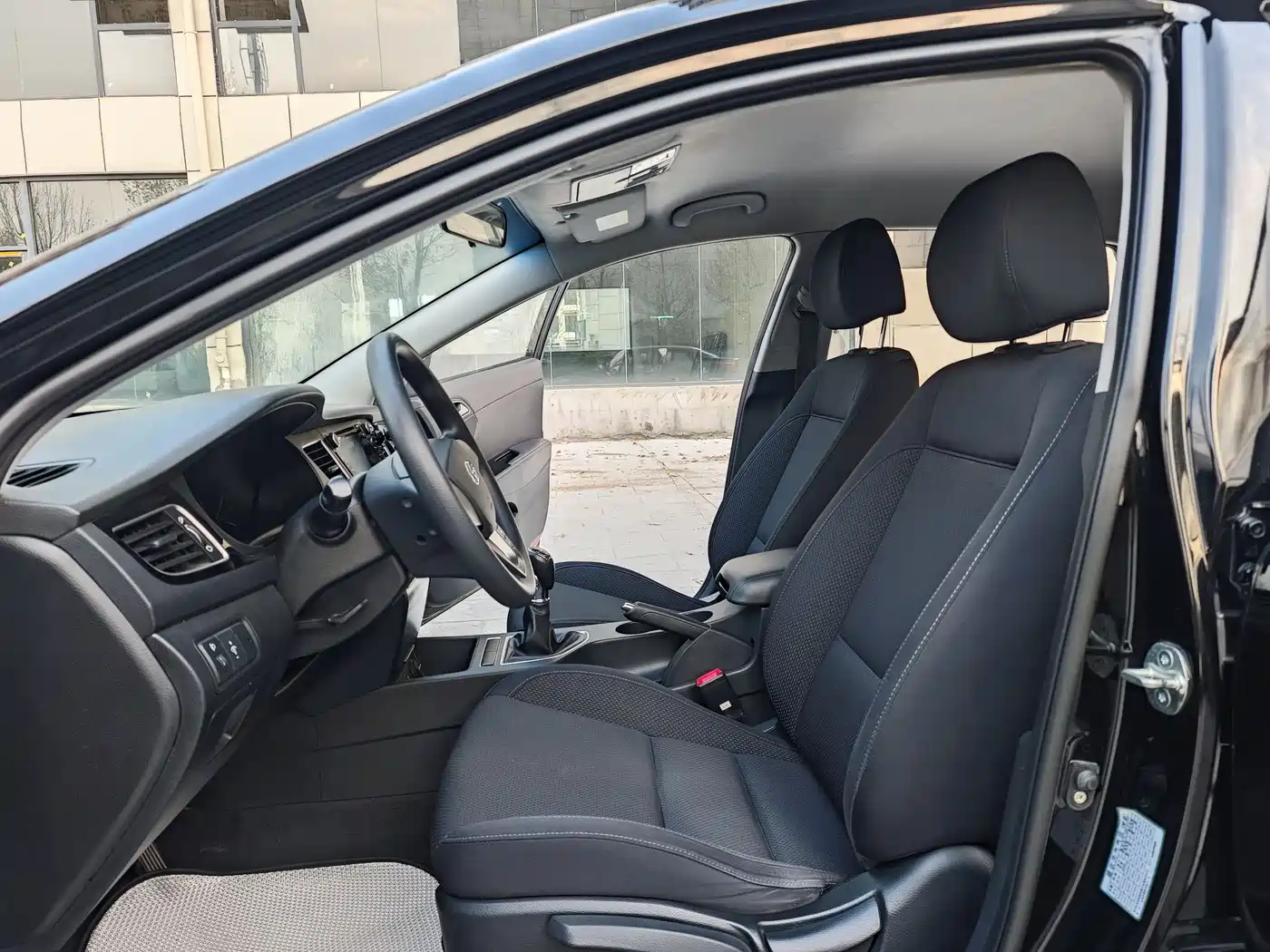 Hyundai Mistra 2014 1.8L Manual Comfort GL фото 8