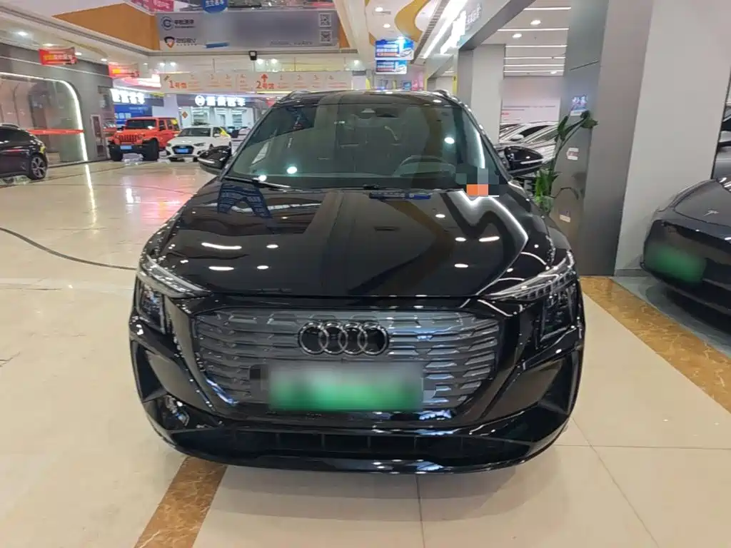 2024 Audi Q5 e-tron