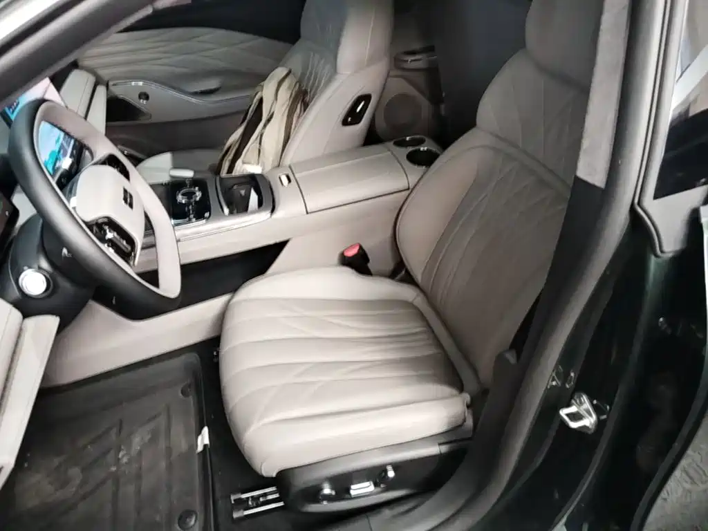 Geely Galaxy Galaxy Xingyao 8 2026 2025 Model 130km EM-i Flagship Edition