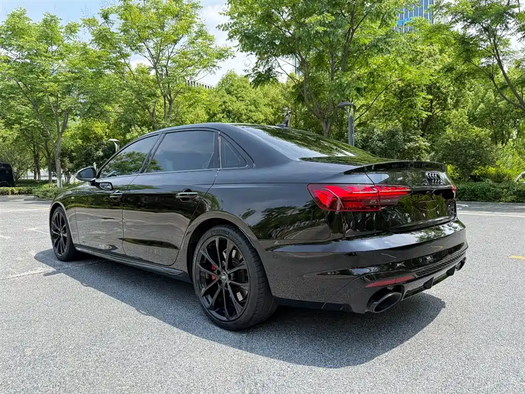Audi A4L 2020 45 TFSI quattro Premium Elegance фото 12