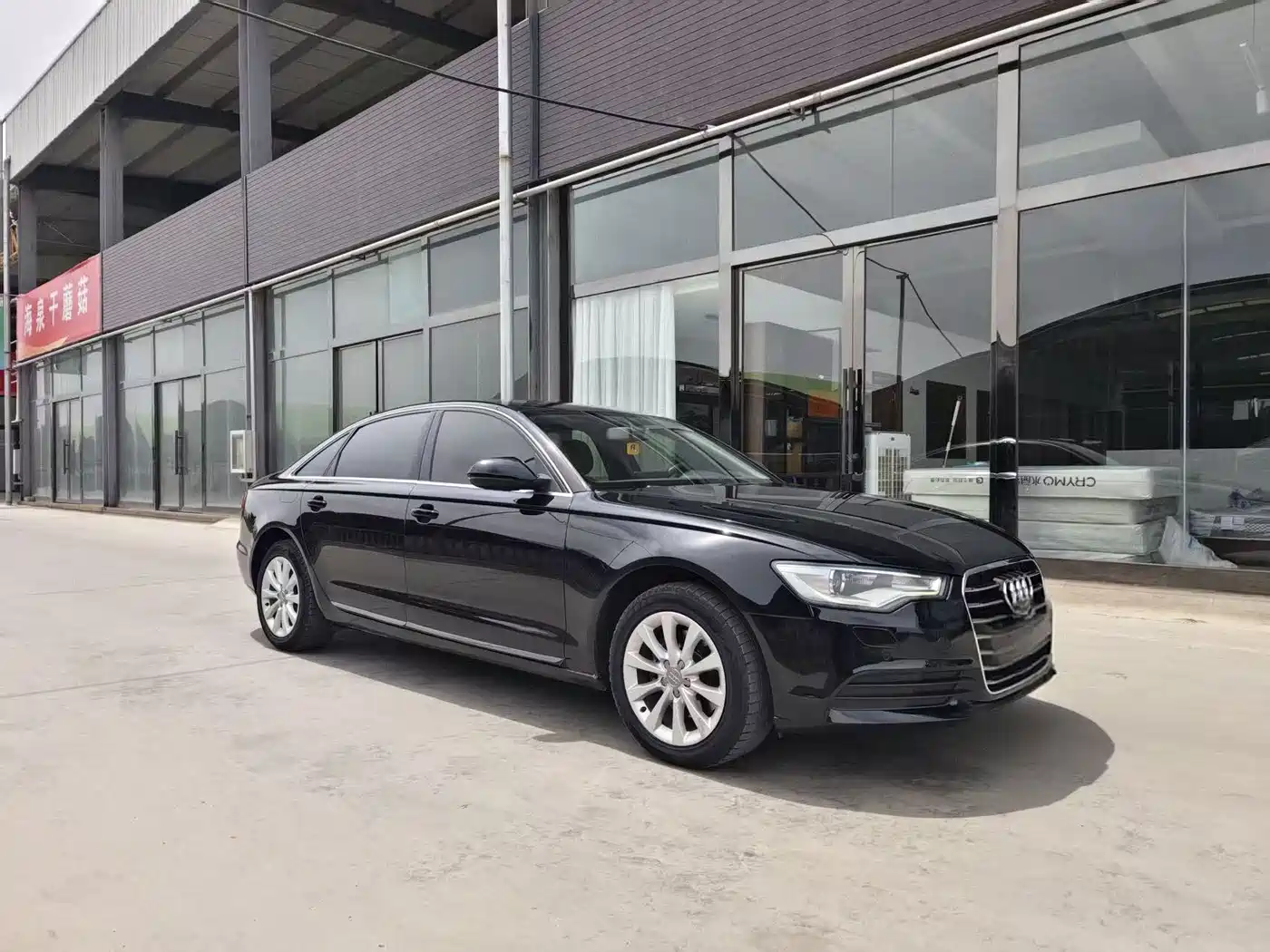 Audi A6L 2014 TFSI Standard фото 3