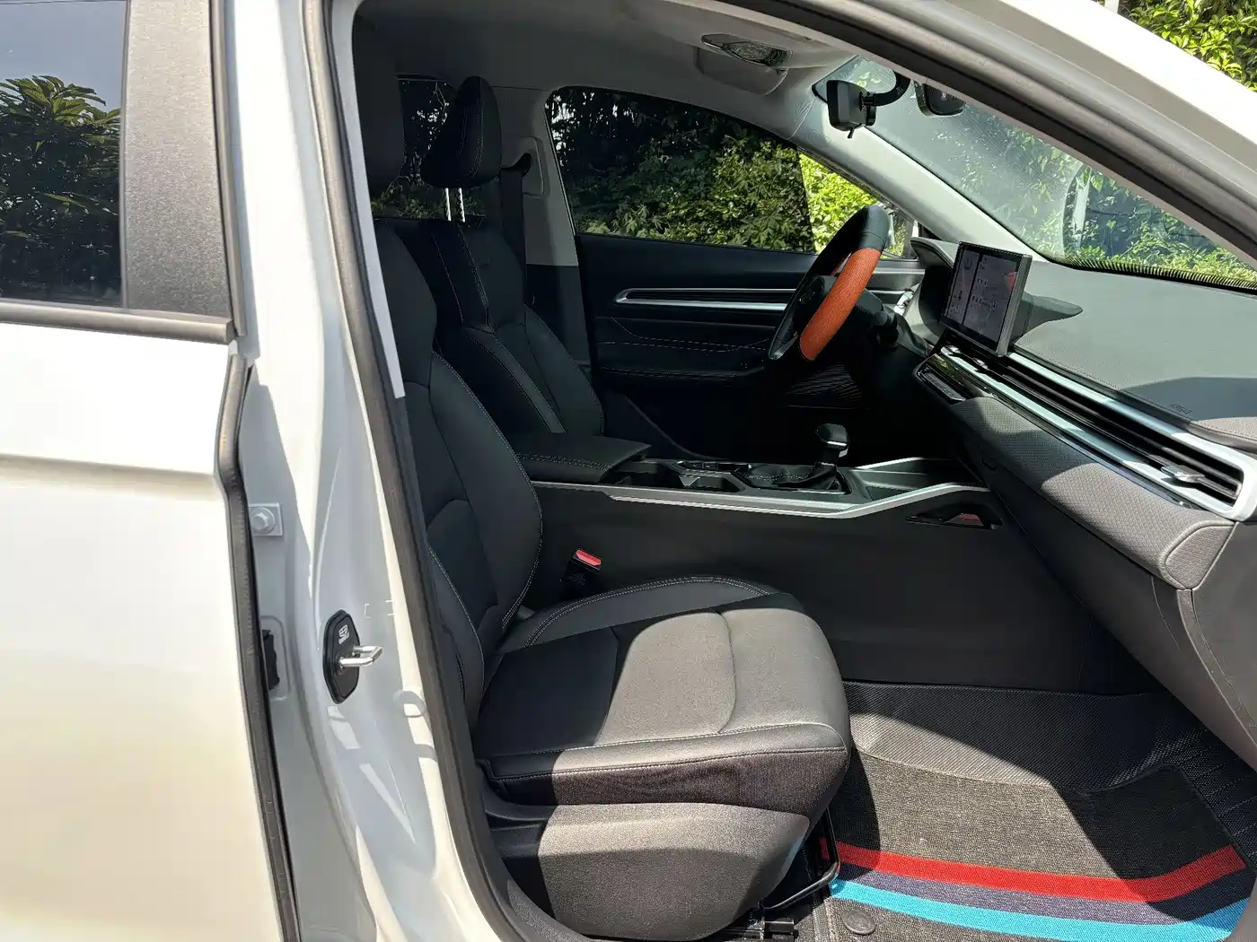 GEELY AUTOMOBILE EMGRAND