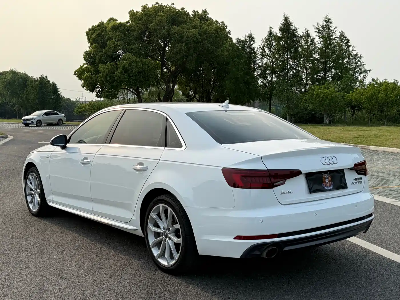 Audi A4L 2018 30th Anniversary 40 TFSI Fashion фото 5