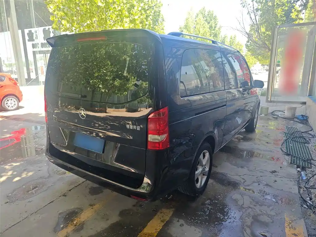 Mercedes-Benz Vito 2018 2.0T Elite Edition 7-seater China VI фото 8