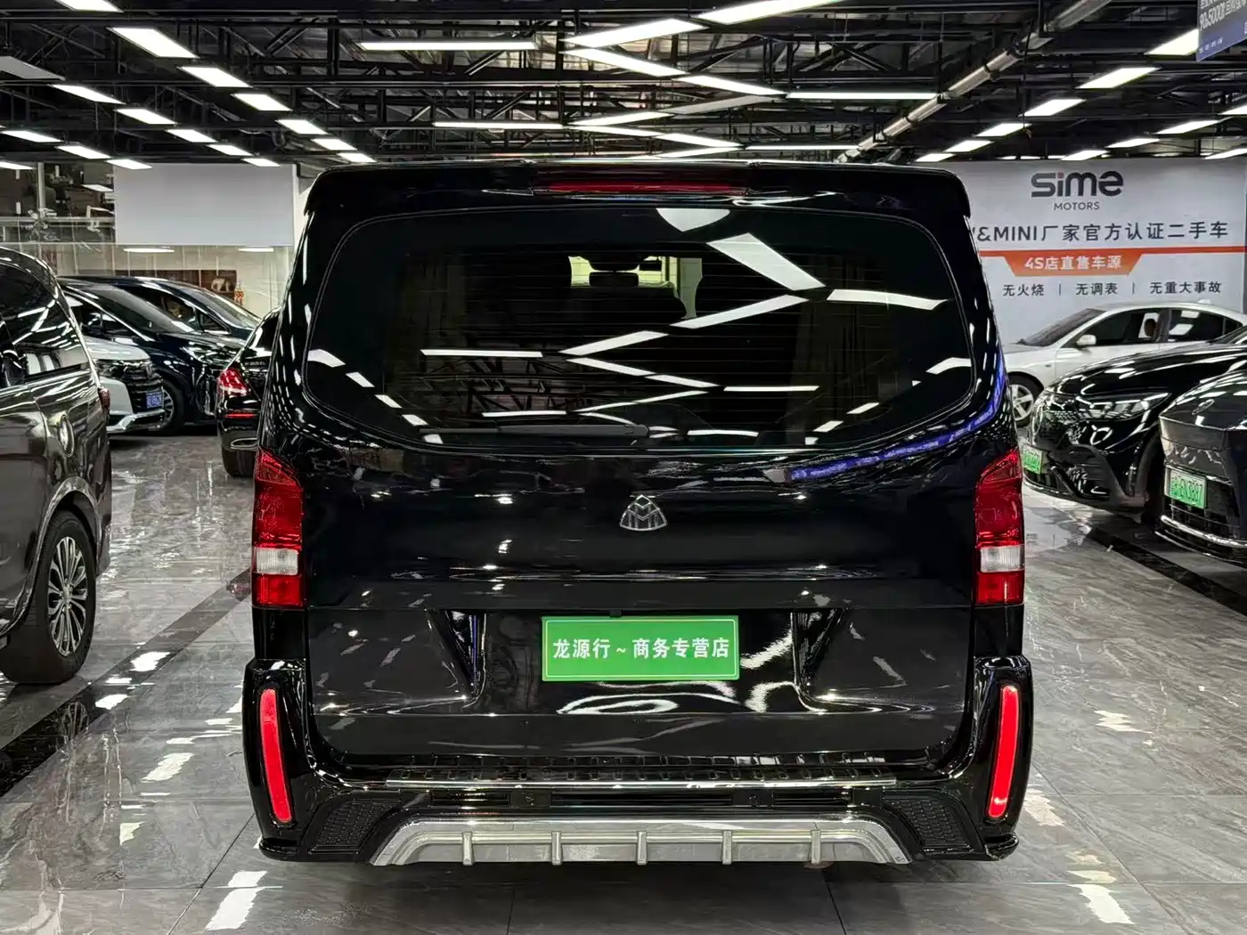 Mercedes-Benz Vito 2020 2.0T Elite Edition (9-seater) фото 11