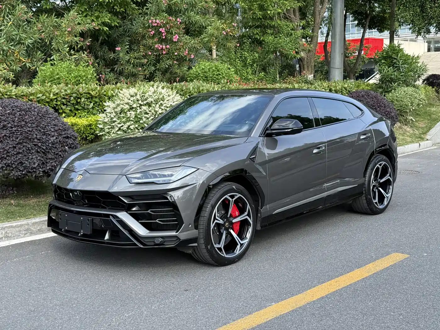 Lamborghini Urus 2021 4.0T V8 фото 2