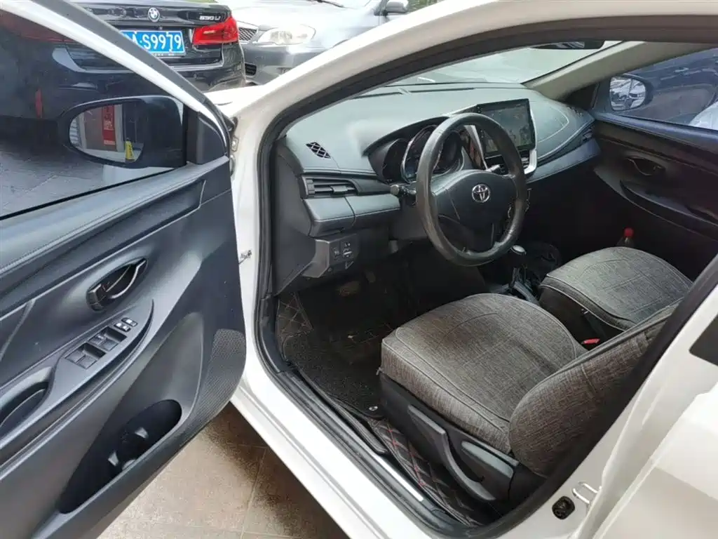 Toyota YARiS L Zhi Xuan 2016 Facelift 1.5E CVT Charming Edition фото 16