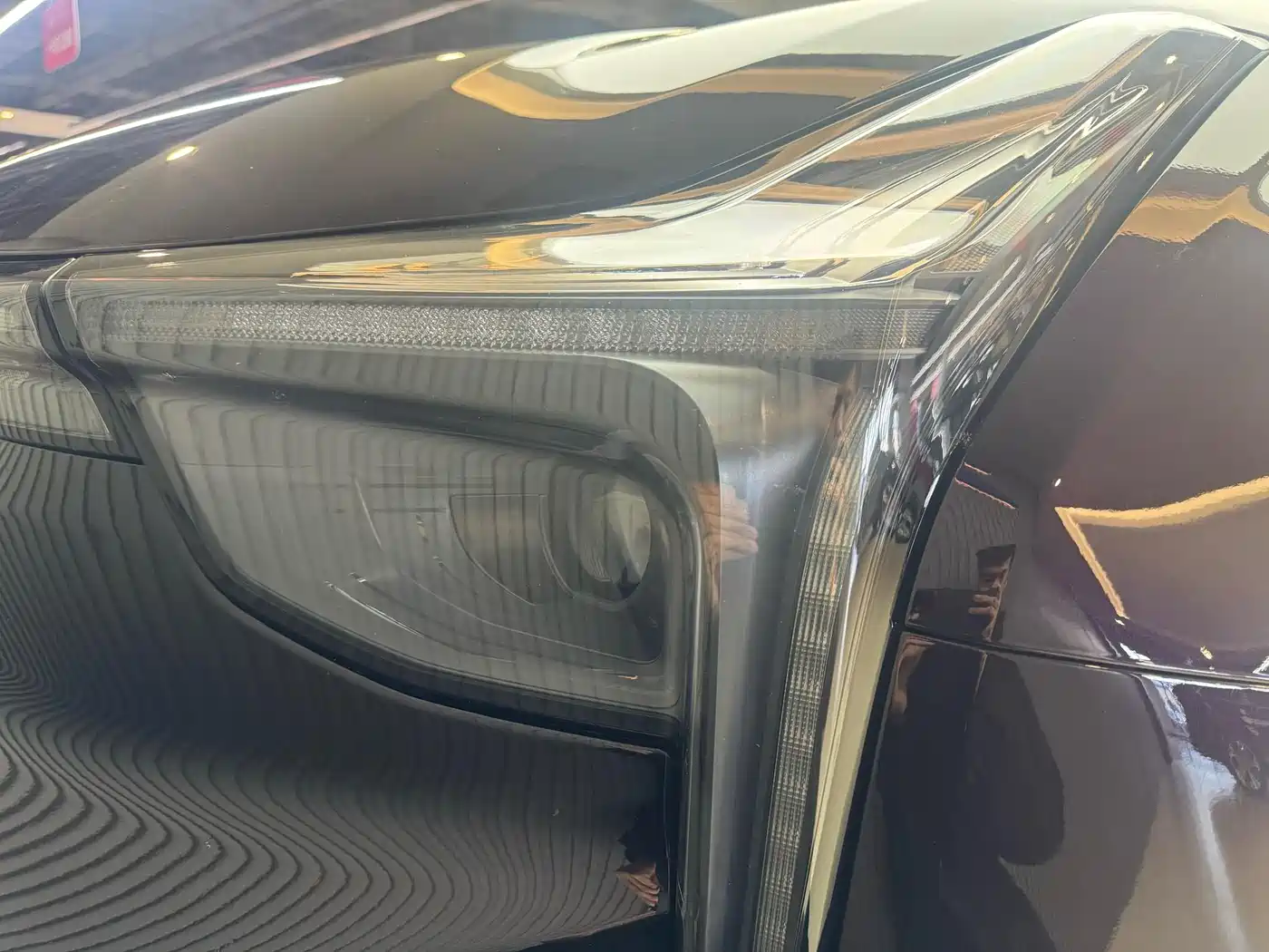 NEZHA AUTOMOBILE NEZHA U