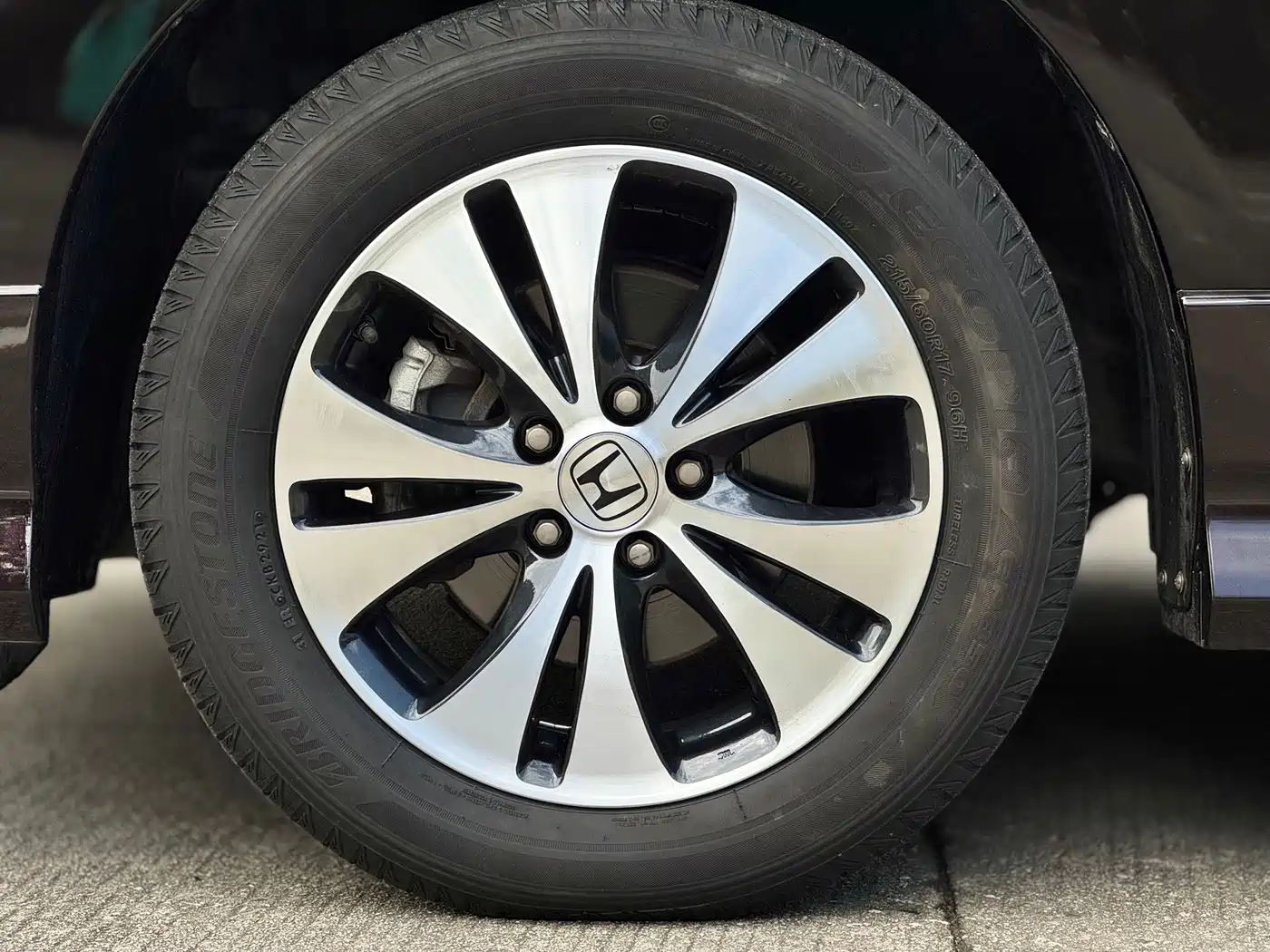 Honda Elysion 2014 2012 2.4L VTi-S Premium Edition