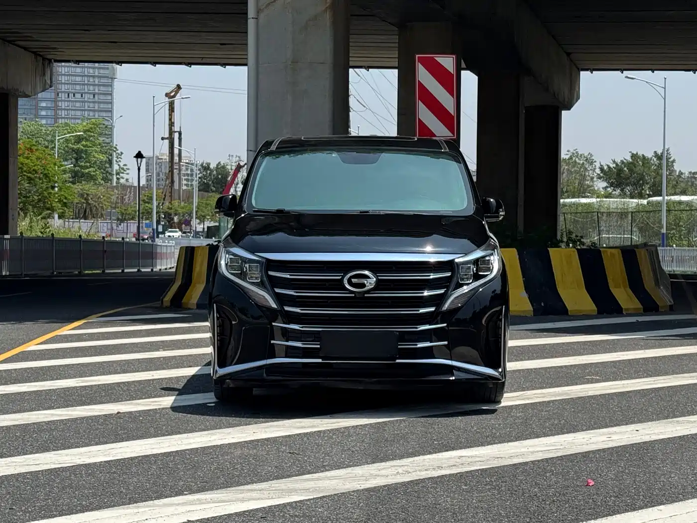 GAC Trumpchi Trumpchi M8 2021 Leading Show Series 390T Prestige Edition фото 2