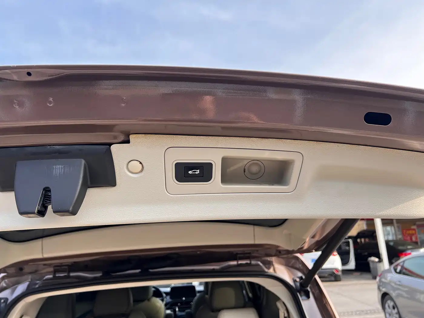 Buick GL8 2020 Model Land Business Class 652T Luxury фото 23