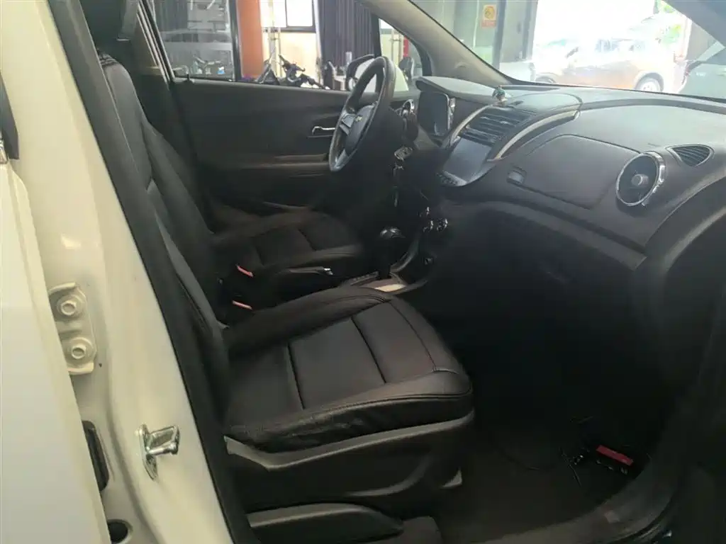 Chevrolet Trax 2014 1.4T Automatic 2WD Comfort фото 25