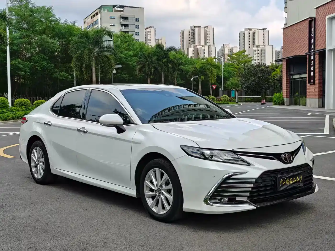 Toyota Camry 2022 2021 2.0G Luxury Edition