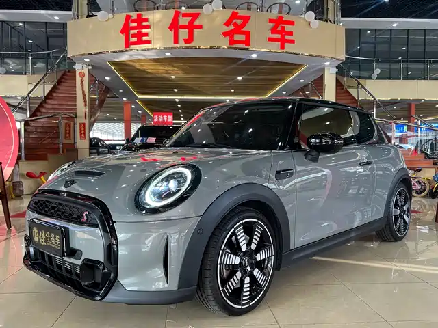 Mini MINI 2.0T COOPER S, Артист