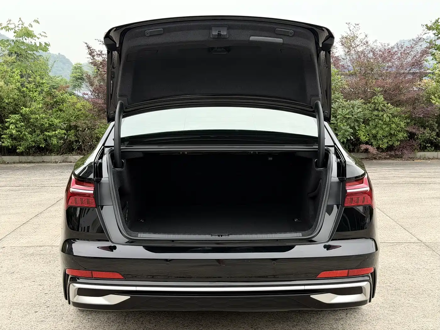 Audi A6L 2023 40 TFSI Luxury Dynamic фото 8