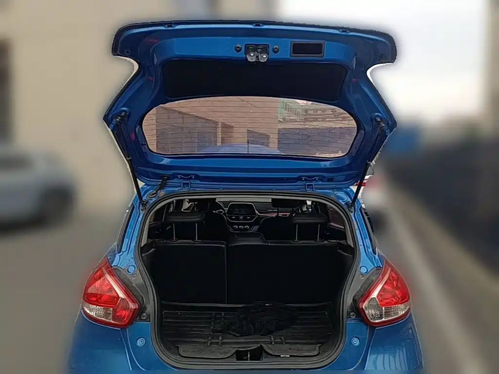 Baojun 310 2016 2016 1.2L Manual Luxury Type