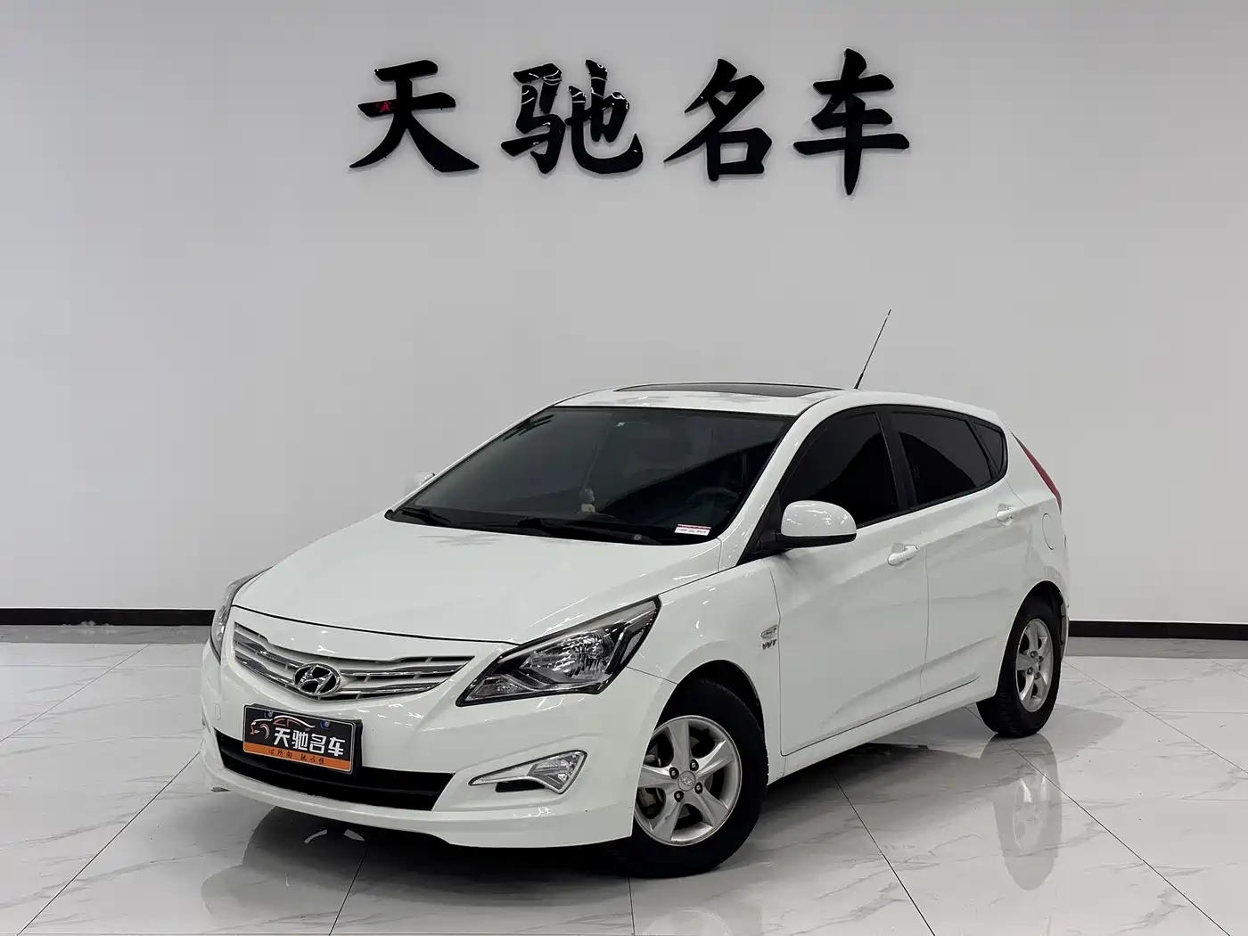 Hyundai Reina 2014 Model 1.4L Automatic GLX