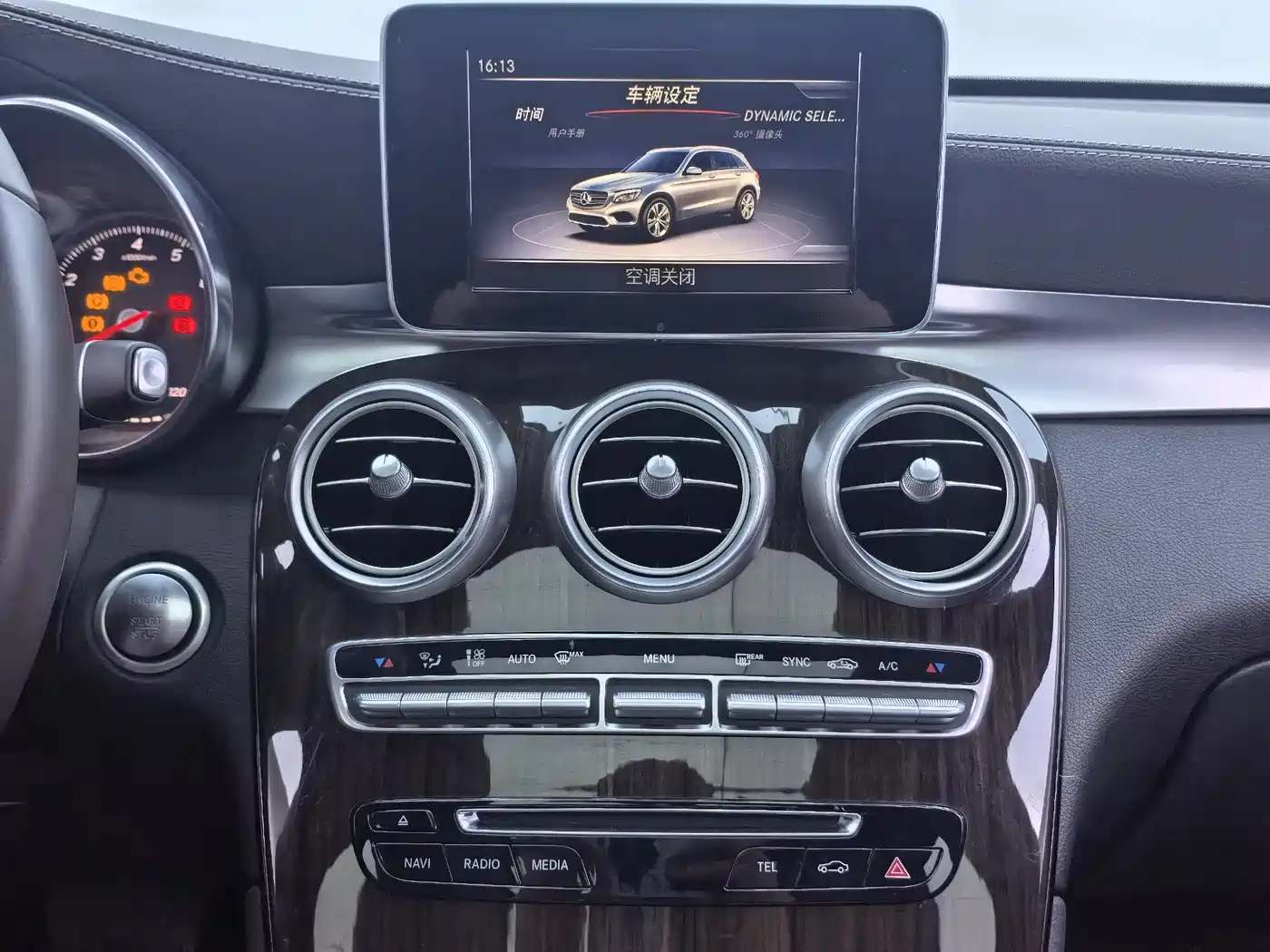 Mercedes-Benz GLC 2019 GLC 260 L 4MATIC Luxury фото 9